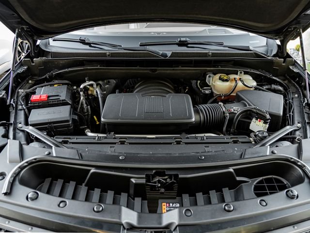 Used 2023 Galactic Gray Metallic Cadillac Sport Platinum image 46