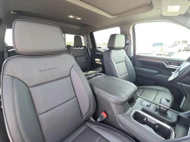 Used 2026 White GMC Denali image 21
