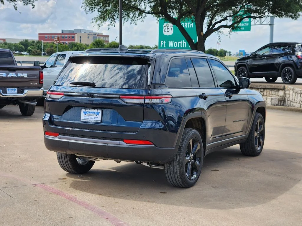 New 2026 Fathom Blue Pearlcoat Jeep Limited image 4