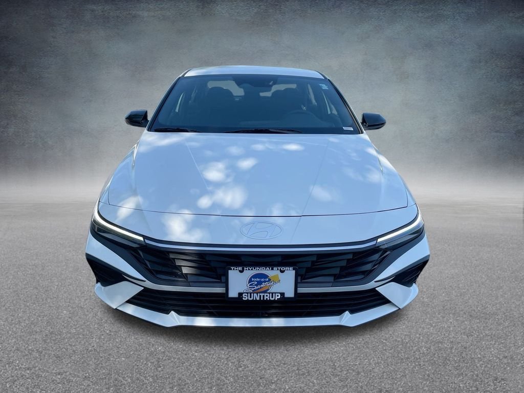 2025 Hyundai Elantra Blue - Photo 35