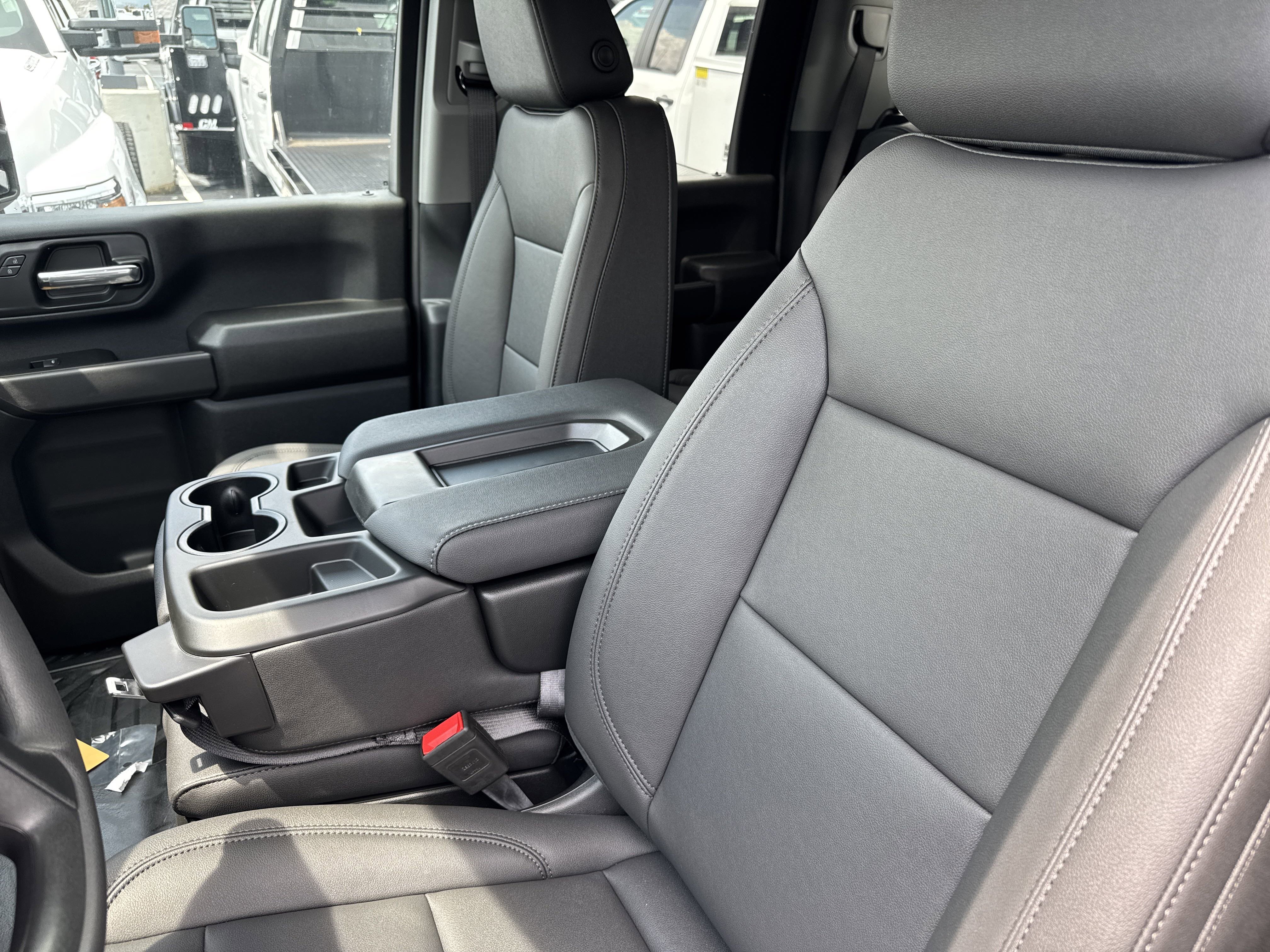 2025 Chevrolet Silverado 2500 HD Work Truck - Photo 14