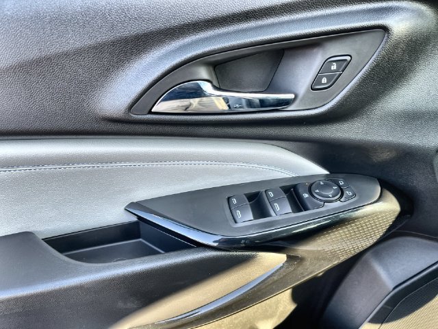 2026 Chevrolet Trax photo 23 of 40