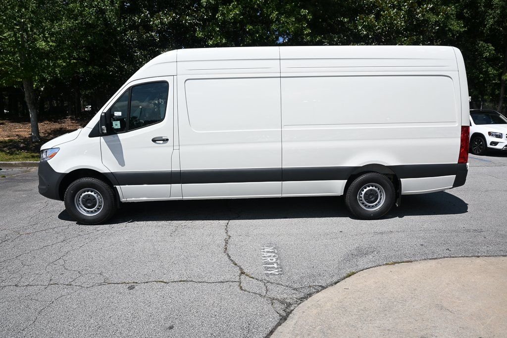 Used 2025 Gray White Mercedes-Benz Cargo 170 WB image 3