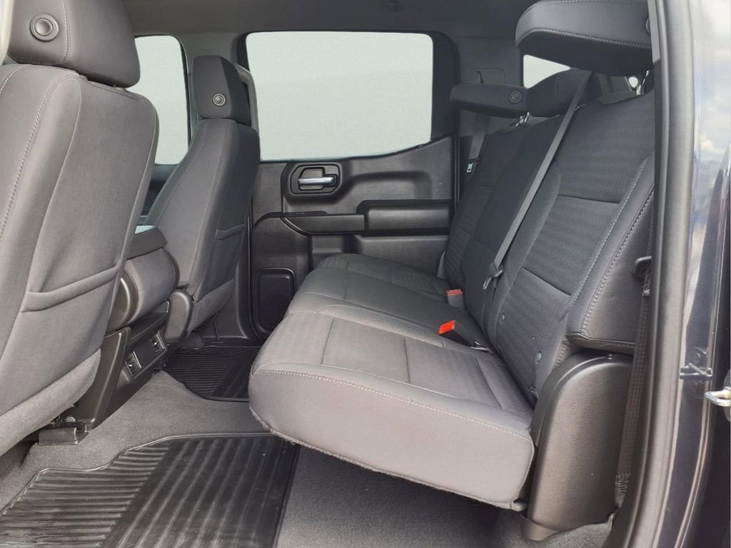 Used 2022 Dark Ash Metallic Chevrolet Custom image 13