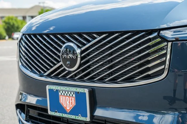 Used 2025 Denim Blue Volvo Ultra image 12