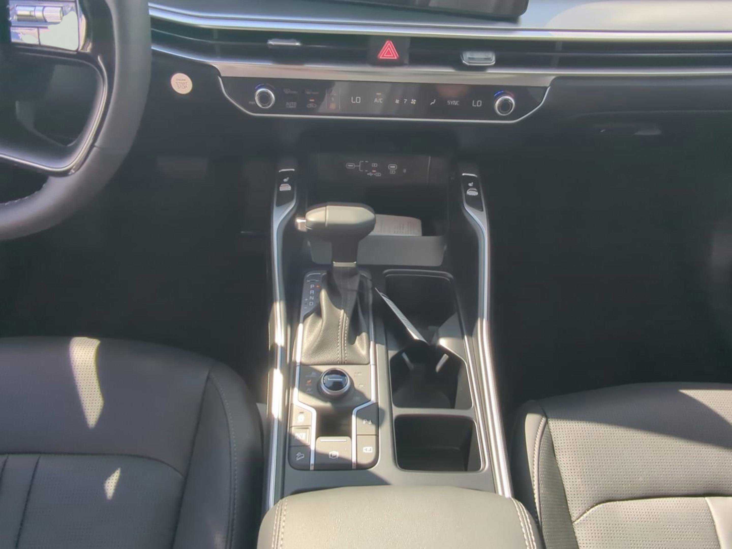 2026 Kia Sorento EX - Photo 20