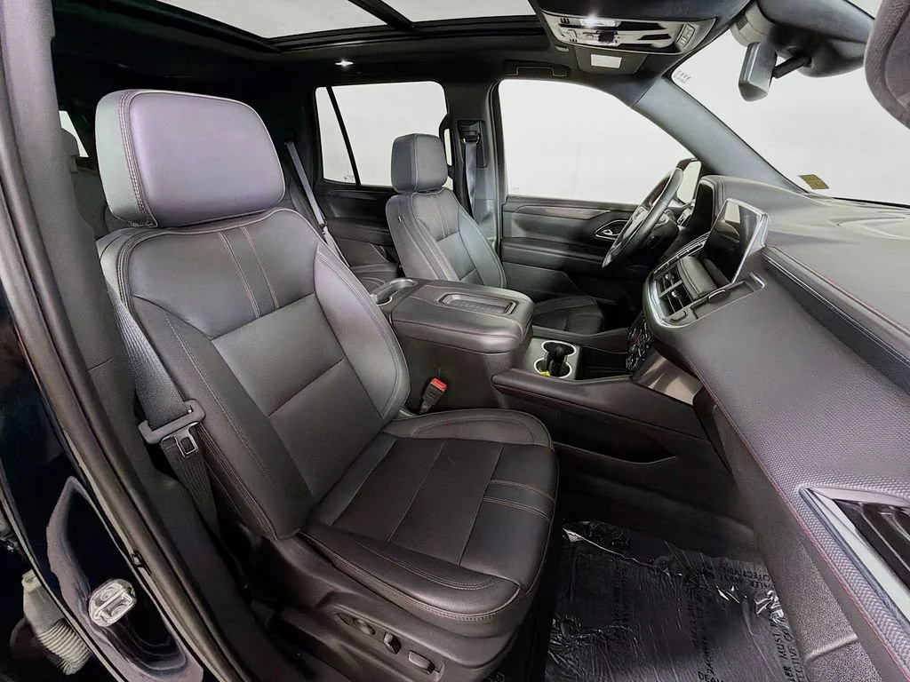Used 2024 Black Chevrolet RST image 27