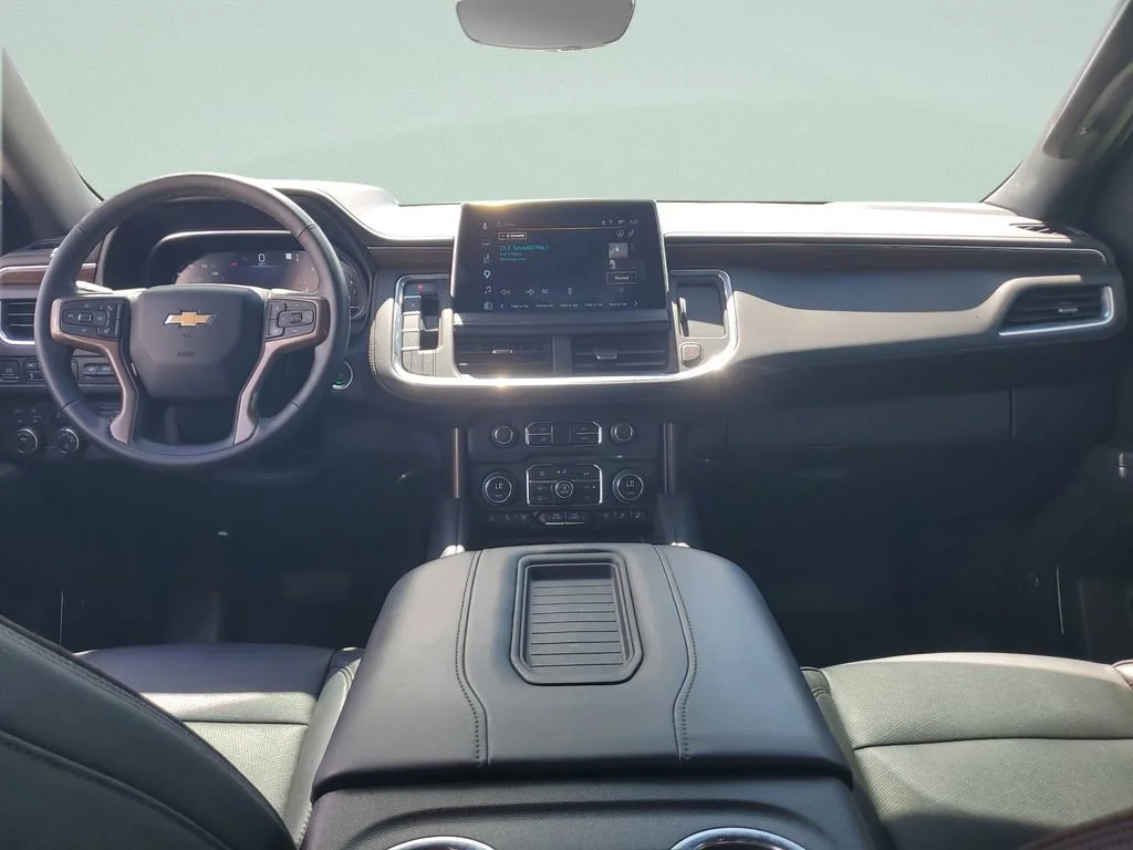 Used 2023 Summit White Chevrolet High Country image 11