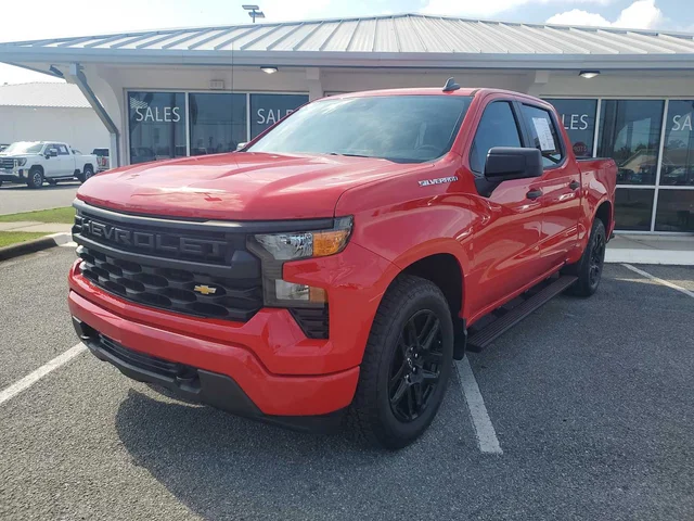 2024 Chevrolet Silverado 1500 Custom