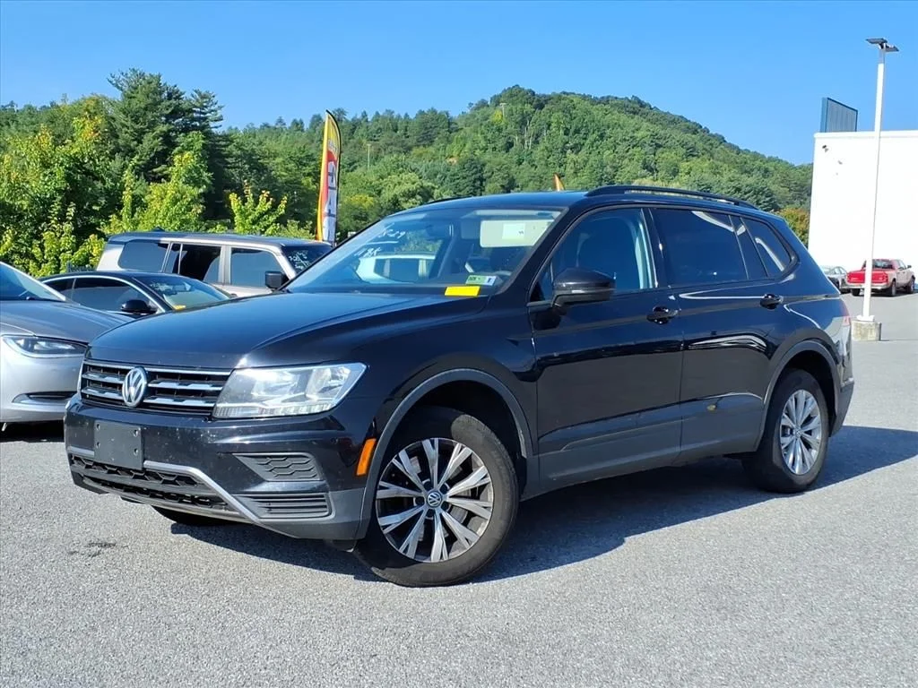 Used 2018 Black Volkswagen 2.0T S image 2