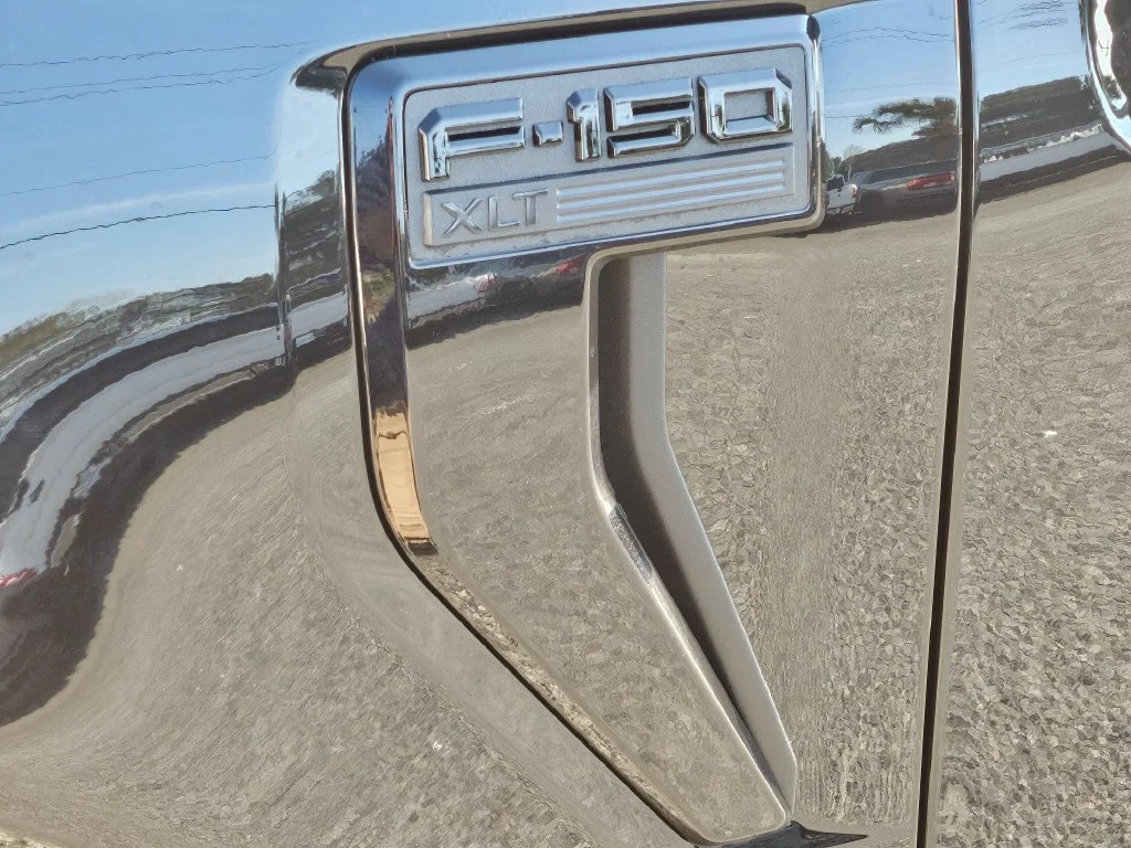 New 2026 Agate Black Metallic Ford XLT image 31