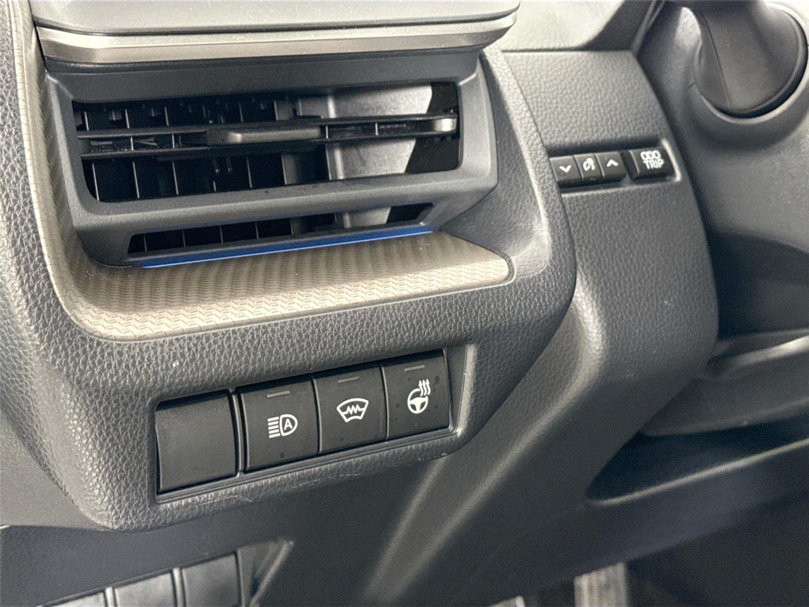 Certified Used 2025 Cutting Edge Toyota XLE image 16