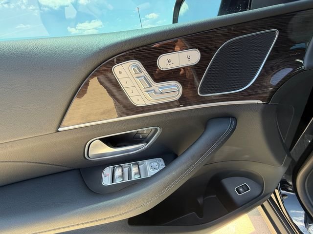 Used 2025 Black Mercedes-Benz GLE 350 image 11