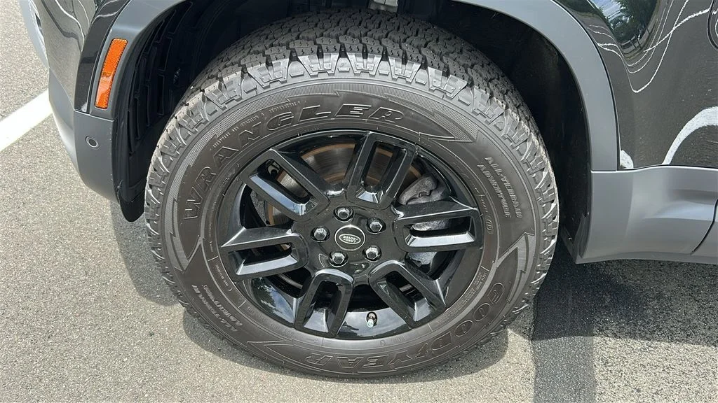 Certified Used 2023 Black Land Rover S image 8