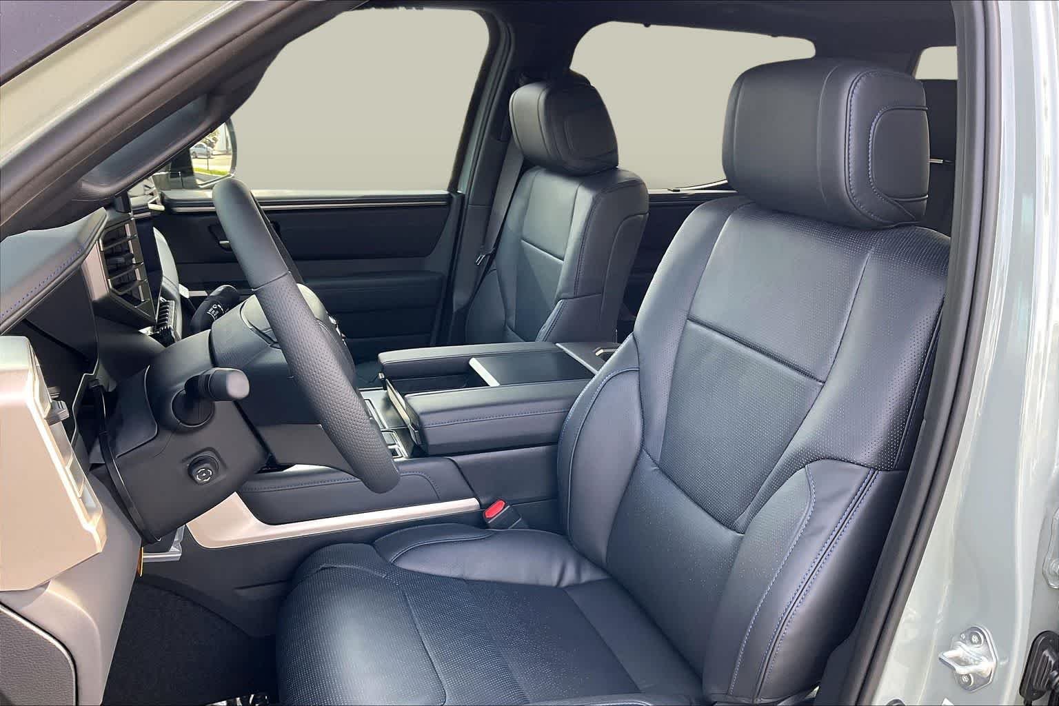 2026 Toyota Tundra Platinum - Photo 9