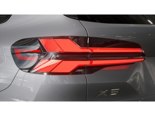 New 2026 Gray BMW X5 40i image 8