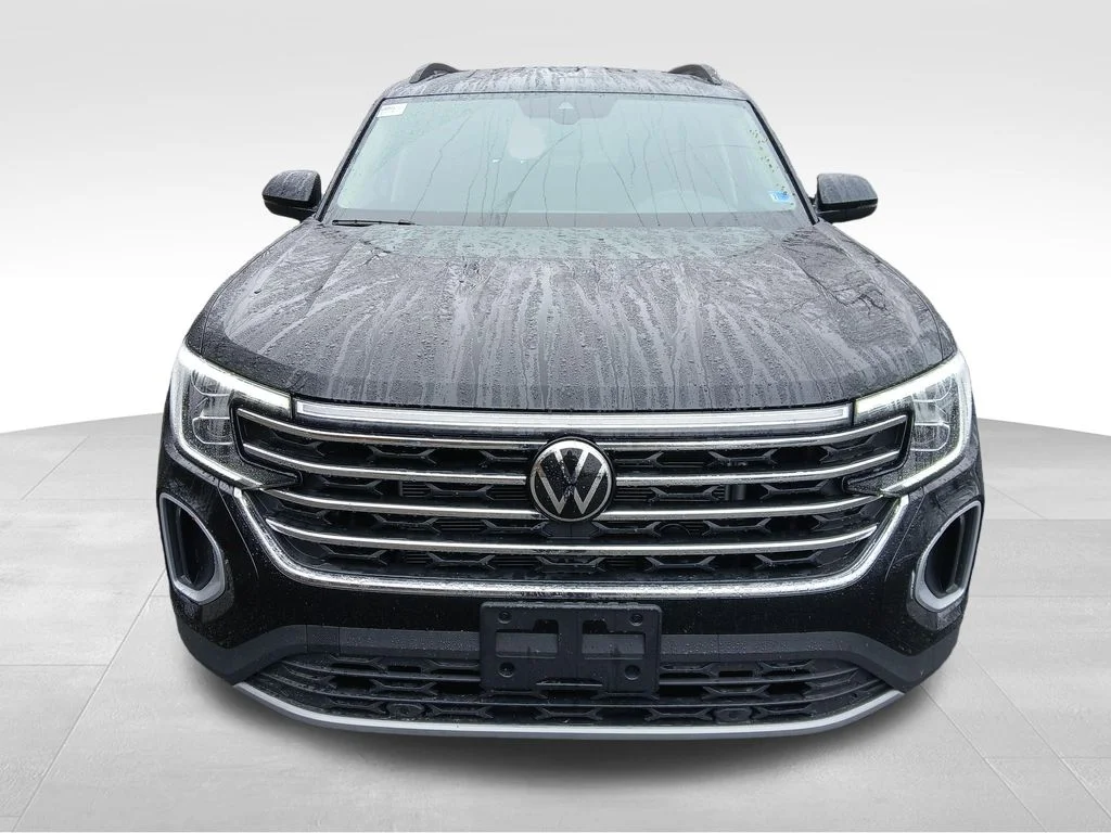 New 2026 Black Volkswagen 2.0T SE image 8