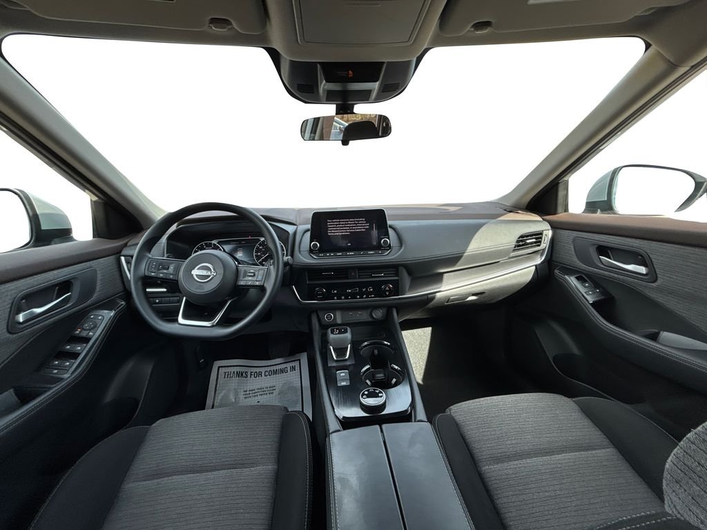 Used 2023 Silver Nissan SV image 16