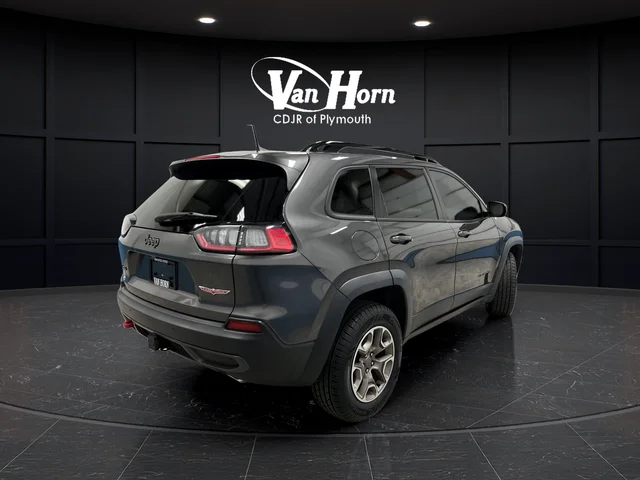 Used 2022 Granite Crystal Metallic Clearcoat Jeep Trailhawk image 7