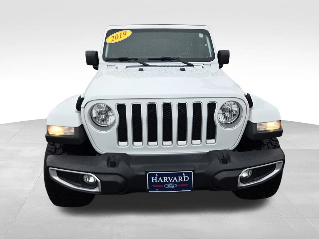 Used 2019 Jeep Wrangler Unlimited Sahara with VIN 1C4HJXEN8KW634394 for sale in Harvard, IL
