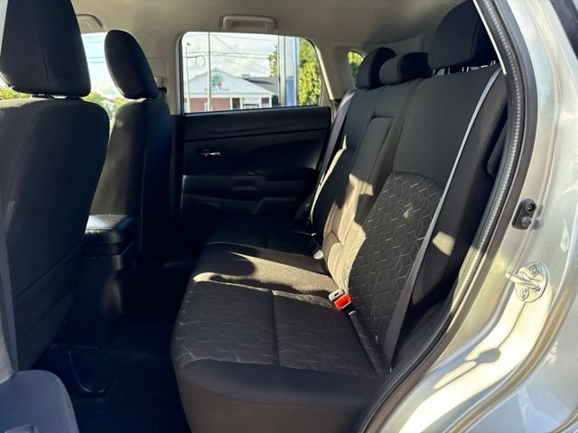 Used 2024 Diamond Red Mitsubishi 2.0 ES image 14