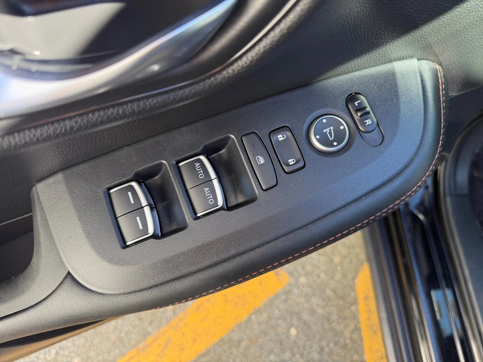 Used 2025 Crystal Black Pearl Honda Sport image 28