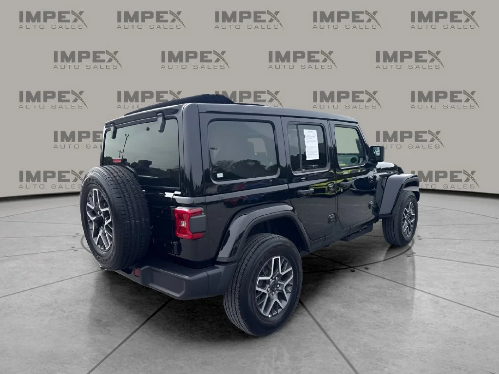 Used 2026 Black Jeep Sahara image 5