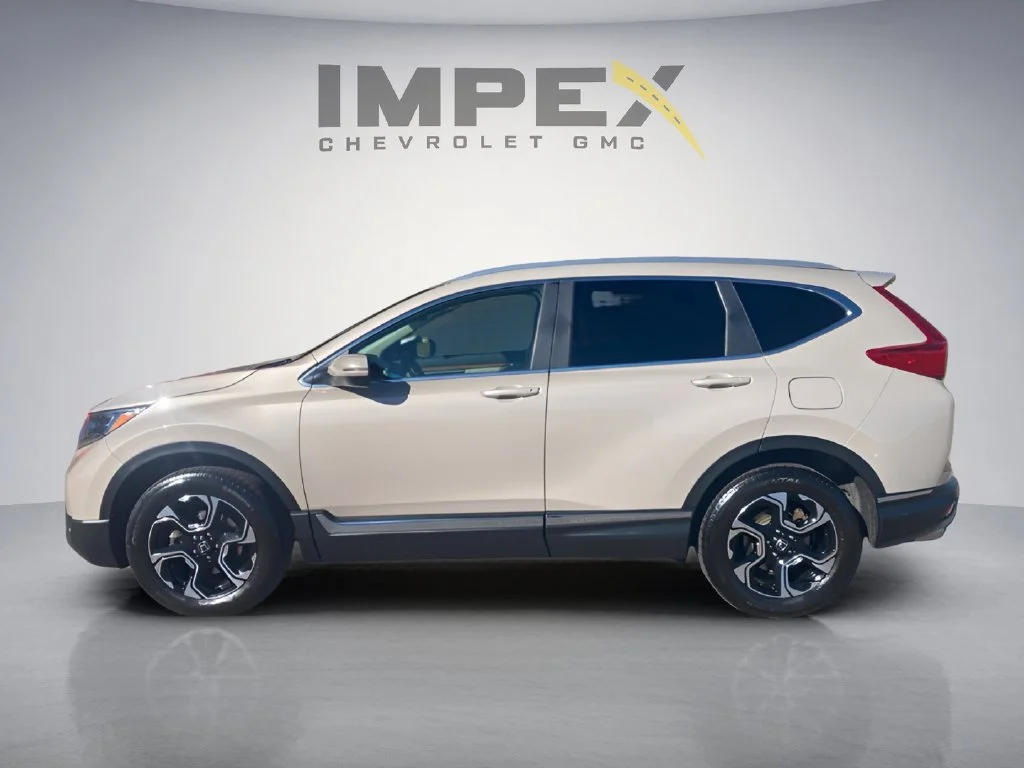 Used 2018  Honda Touring image 2