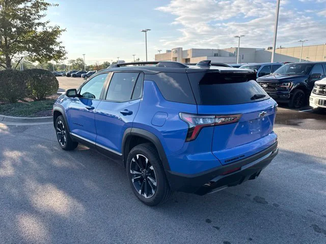 Used 2025 Reef Blue Metallic Chevrolet RS image 4