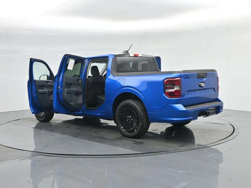 New 2025 Velocity Blue Ford Lobo Standard image 33