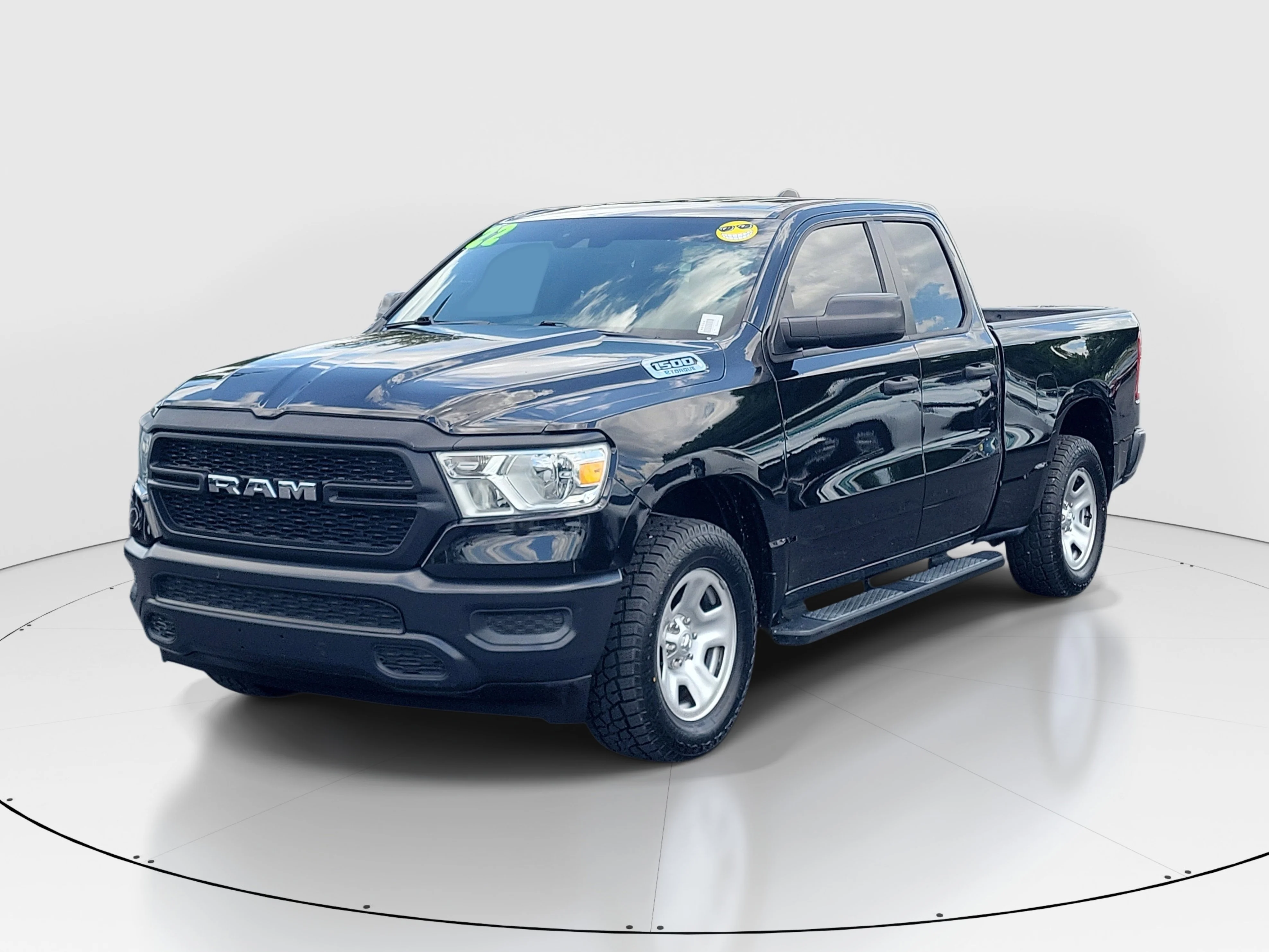 Used 2022 Diamond Black Ram Tradesman image 28