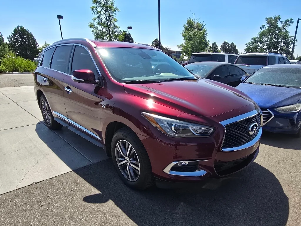Used 2020 Deep Bordeaux INFINITI LUXE image 7