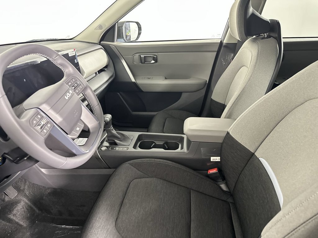 New 2027 Pale Gray Kia S image 2