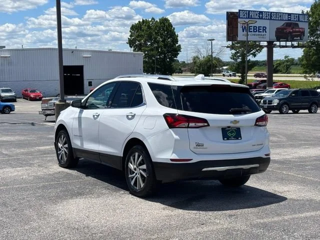 Used 2024 Summit White Chevrolet Premier image 3