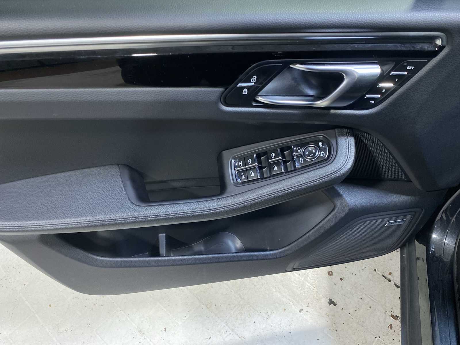 Used 2021 Gray Porsche  image 23