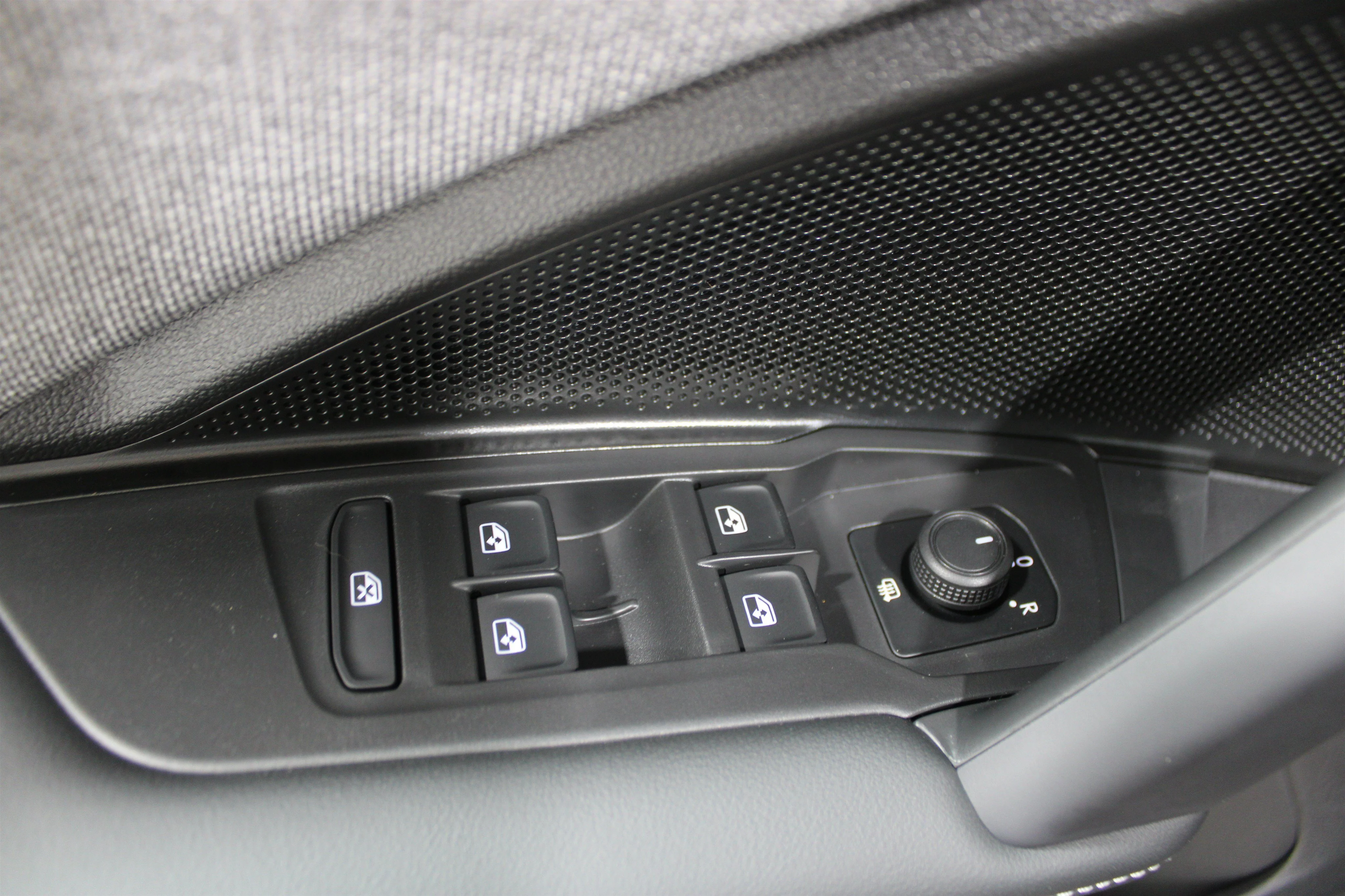 New 2026 Deep Black Pearl Volkswagen S image 7