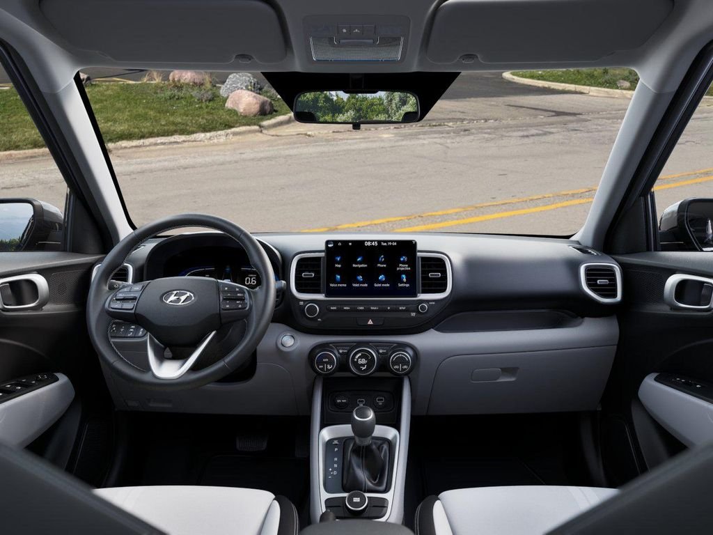 2025 Hyundai Venue SEL - Photo 13