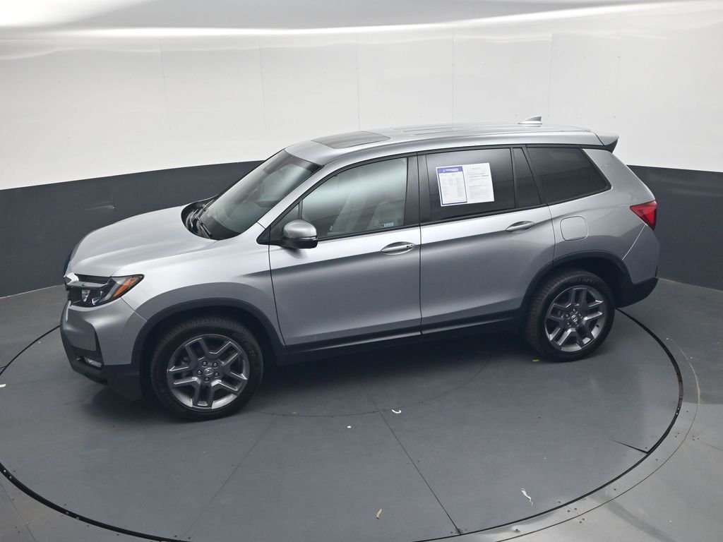 Used 2023  Honda EX-L image 24