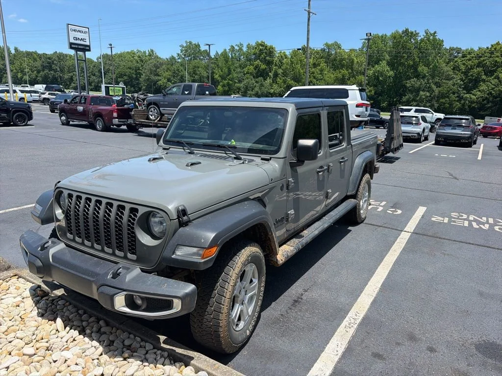 Used 2023 Sting-gray Clearcoat Jeep Sport image 1