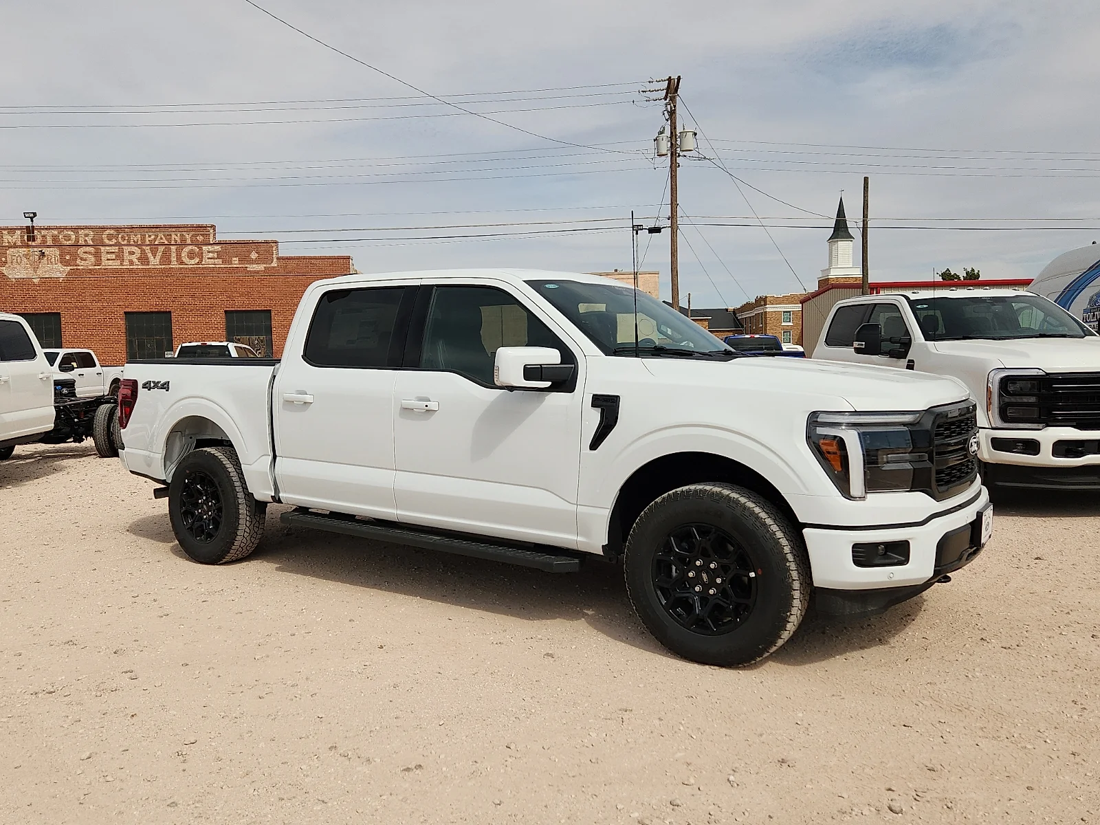 New 2026 Oxford White Ford Lariat image 8