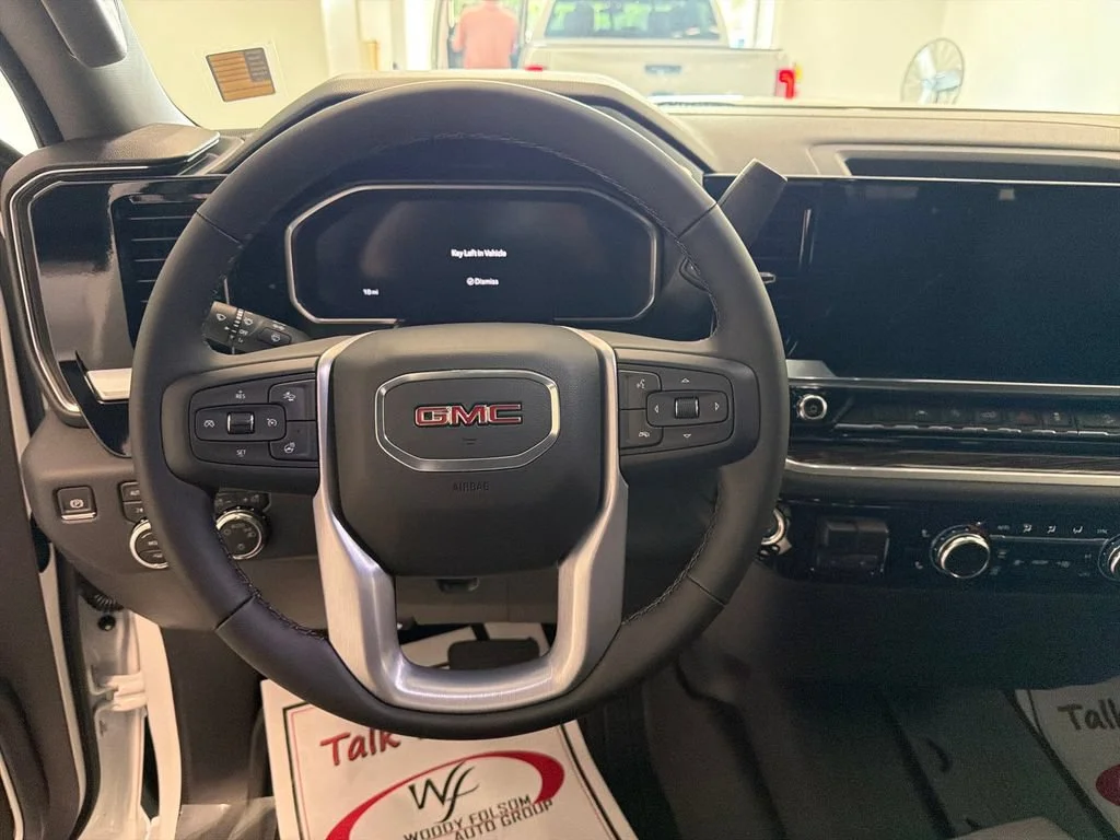 New 2026 Summit White GMC SLE image 15