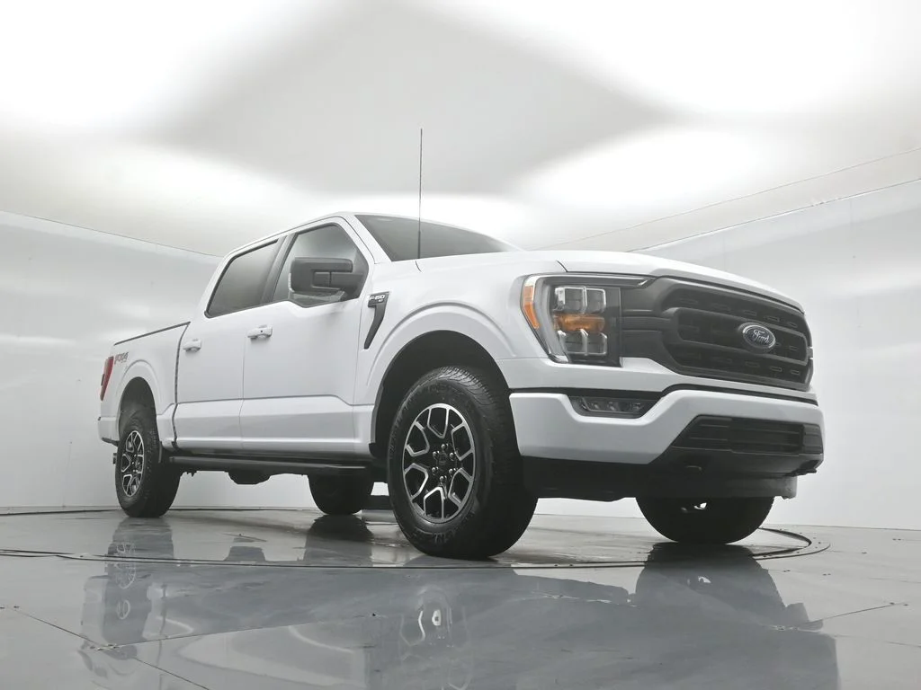 Certified Used 2023 White Ford XLT image 44