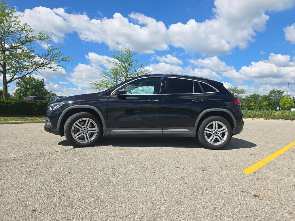 Certified Used 2022 Night Black Mercedes-Benz GLA 250 image 14