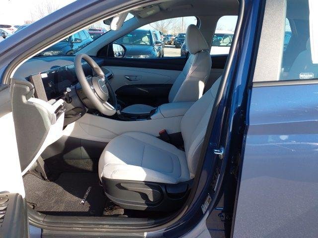 New 2026 Blue Hyundai SE image 9