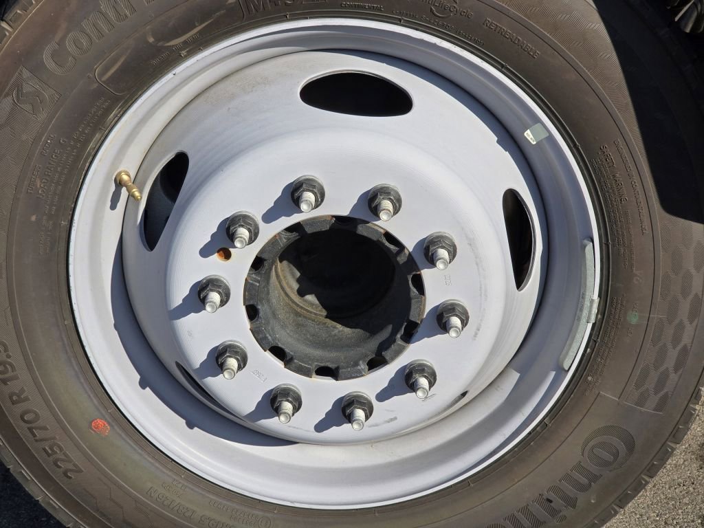 2025 Ford F-550 Super Duty Chassis Cab XL - Photo 26