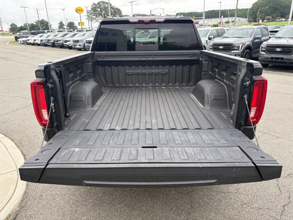 Used 2021 Onyx Black GMC Denali image 18