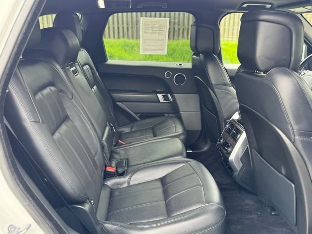 Used 2018 Fuji White Land Rover HSE image 17