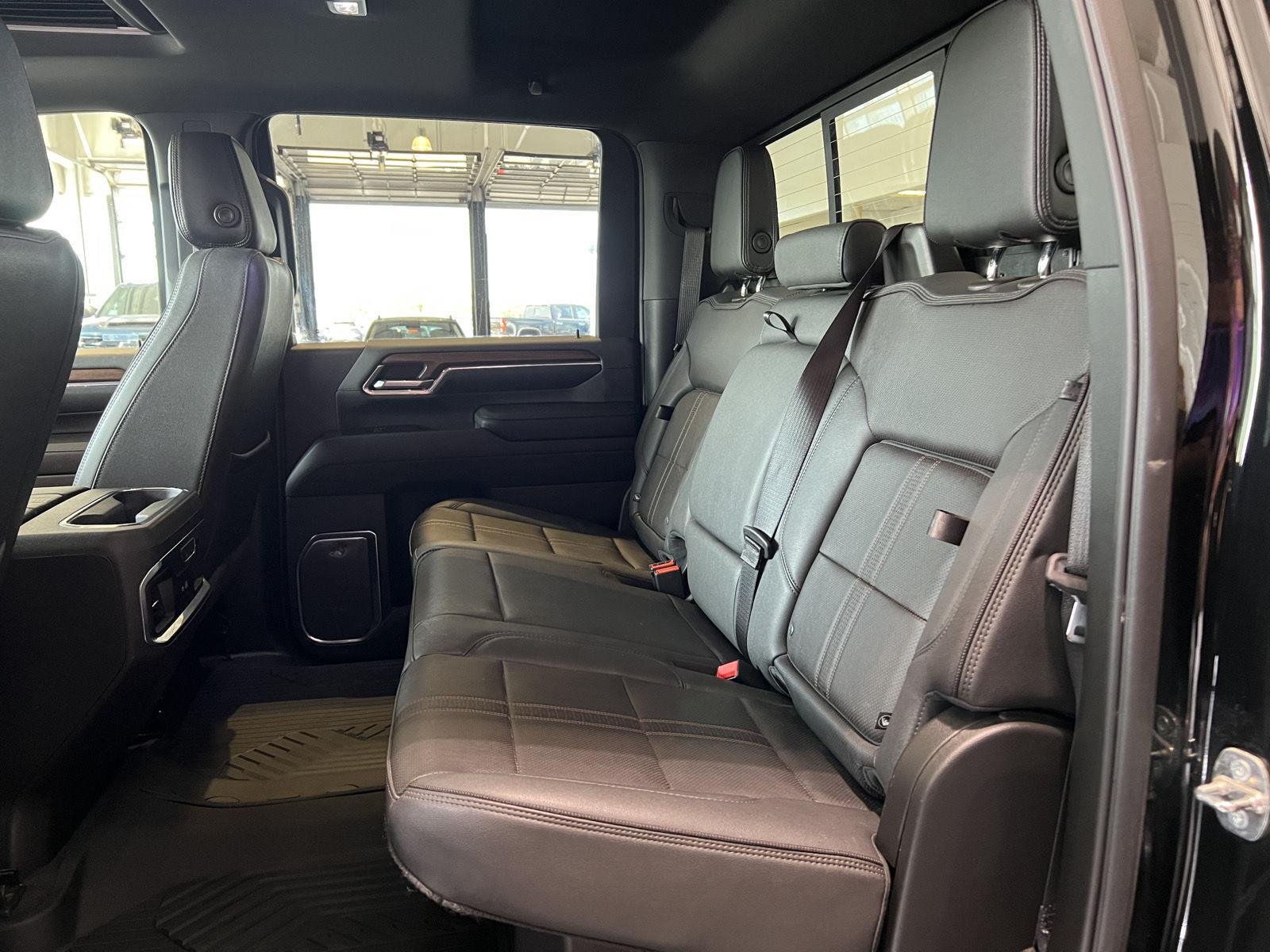 Used 2024 Black Chevrolet High Country image 23