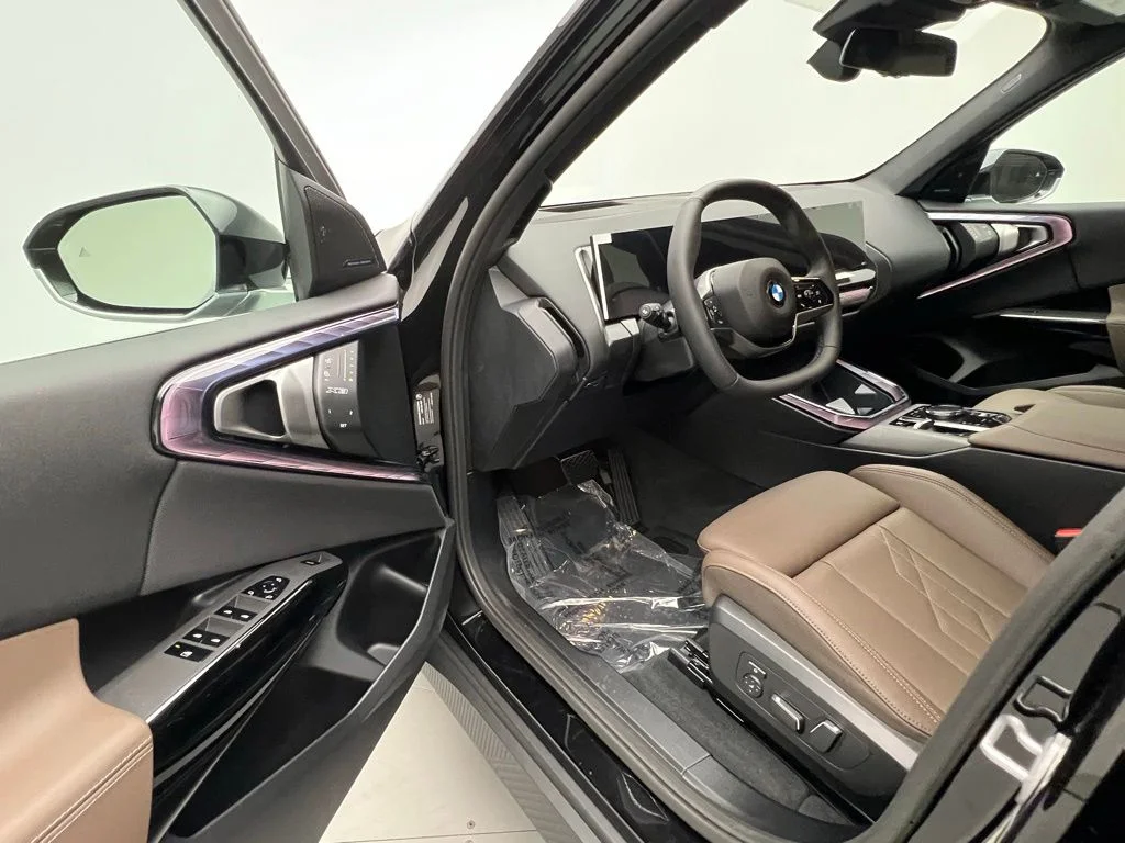 New 2026 Black Sapphire Metallic BMW 30 xDrive image 20