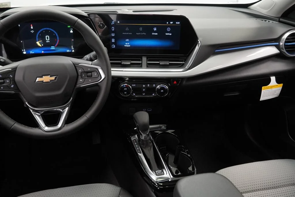 New 2026 Summit White Chevrolet LT image 15